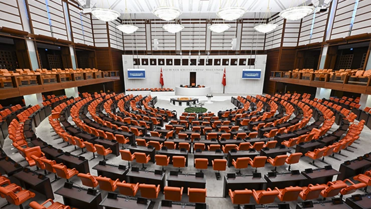 Yetkisiz çakar kullanımını da içeren kanun teklifi bu hafta TBMM'de görüşülecek