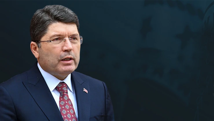 Yılmaz Tunç, 'Kamu görevi yürütenler dahil herkes yargı denetimine tabidir'