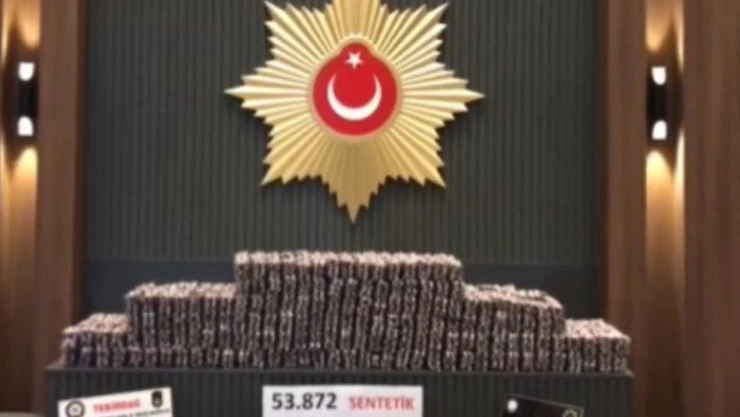Zehir tacirlerine operasyon! 1 ton uyuşturucu madde ele geçirildi