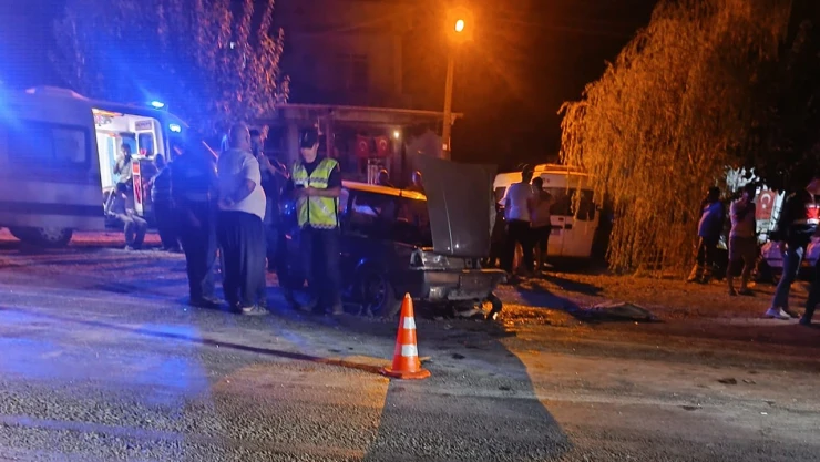 Zincirleme trafik kazasında 1 kişi öldü, çok sayıda yaralı var