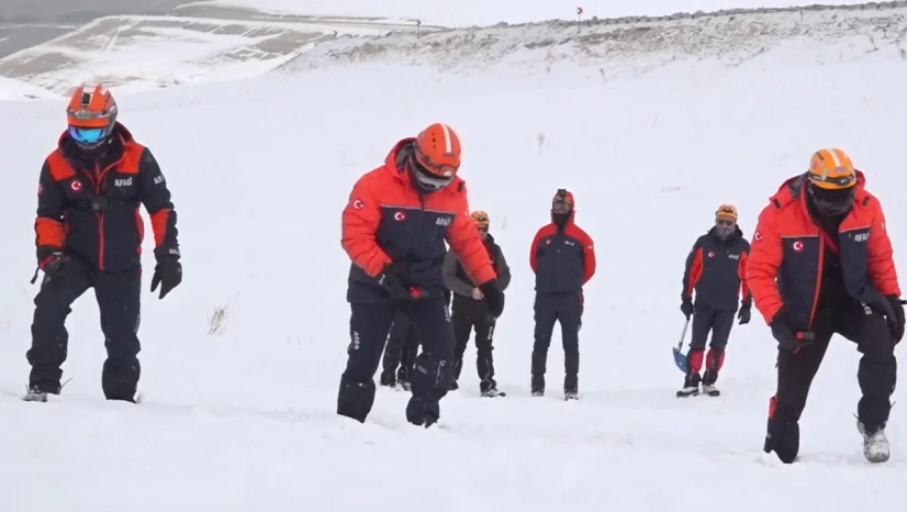 AFAD çığda hayat kurtaracak ekipler yetiştiriyor