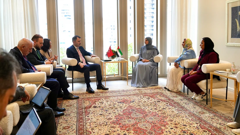 Bakan Kurum BAE İklim Değişikliği ve Çevre Bakanı Al Shamsı ile görüştü