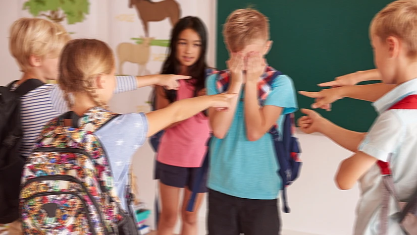 Çocukların çetelere ve şiddete yönelmesinde birden fazla risk faktörü etkili