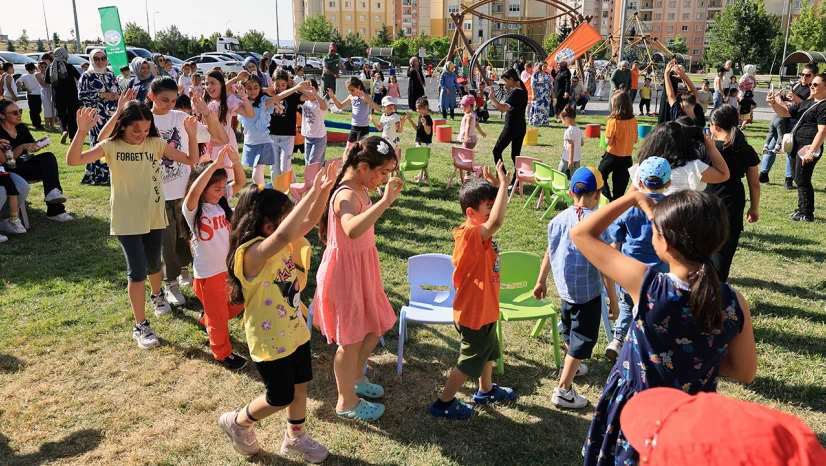 Dünden Bugüne Çocuk Oyunları Şenliği düzenlendi