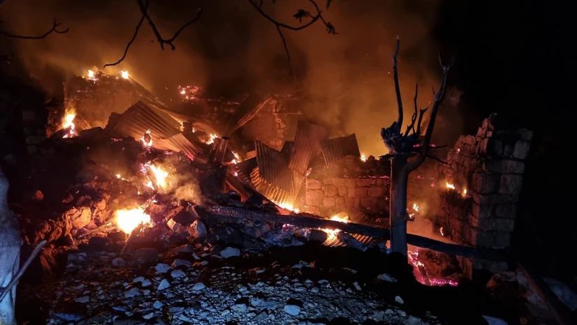 Evde çıkan yangın can aldı