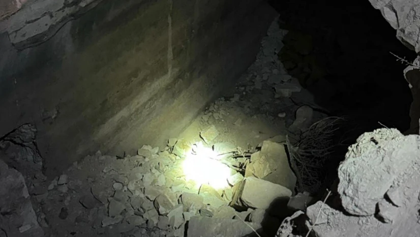 İş makinesiyle kaçak kazı yapan 3 şüpheli suçüstü yakalandı