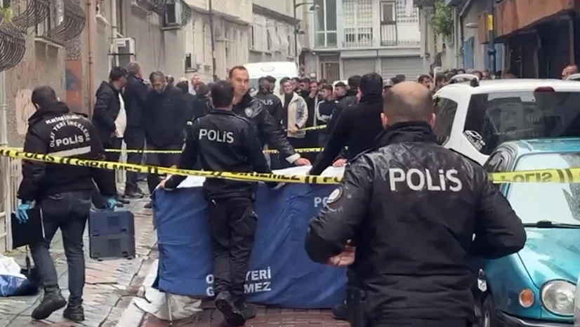 İşten evine dönen taksici sokakta bıçaklanarak öldürüldü