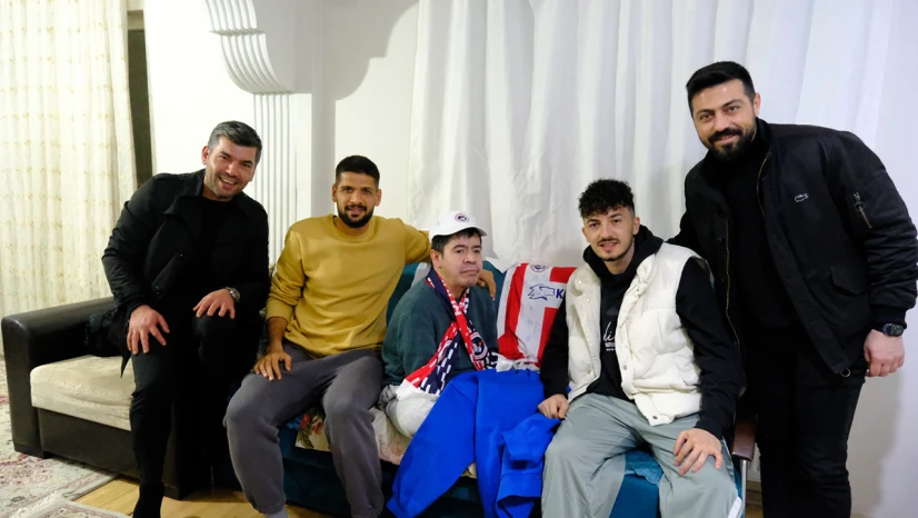 Kahramanmaraş İstiklalspor, kas hastası Mehmet'e moral oldu