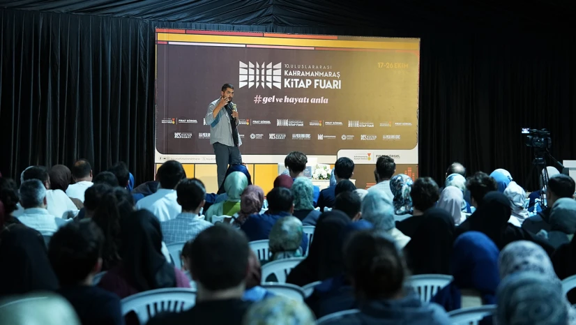 Kahramanmaraş Kitap Fuarı, 9'uncu gününde Altay Cem Meriç'i ağırladı