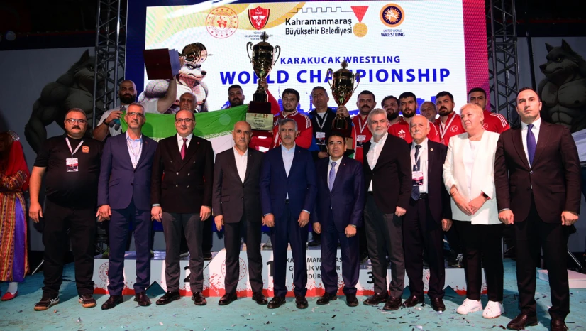 Kahramanmaraş'ta ilk kez düzenlenen Dünya Karakucak Güreş Şampiyonası sona erdi