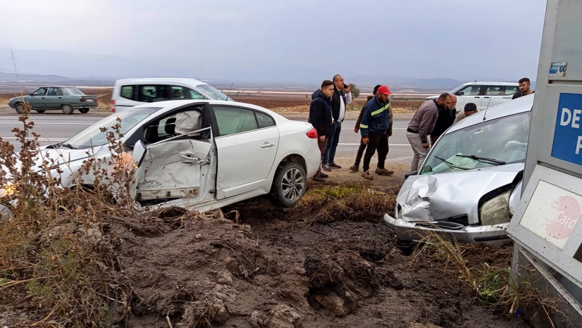 Üç ayrı kazada 7 kişi yaralandı