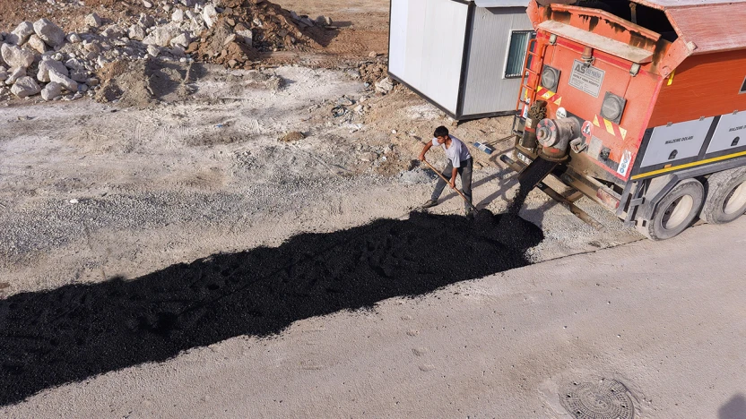 Kahramanmaraş'ın önce altyapıları sonra yolları bir bir onarılıyor