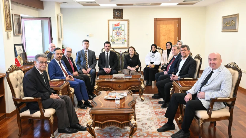 Tarım ve Köyişleri Eski Bakanı Güçlü'den KSÜ Rektörü Yasım'a anlamlı ziyaret