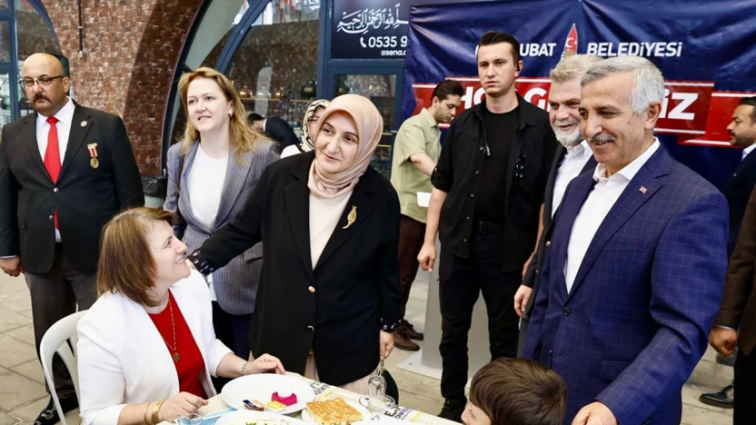 Vali Ünlüer, Anneler Günü'nde şehit ve gazi aileleriyle buluştu